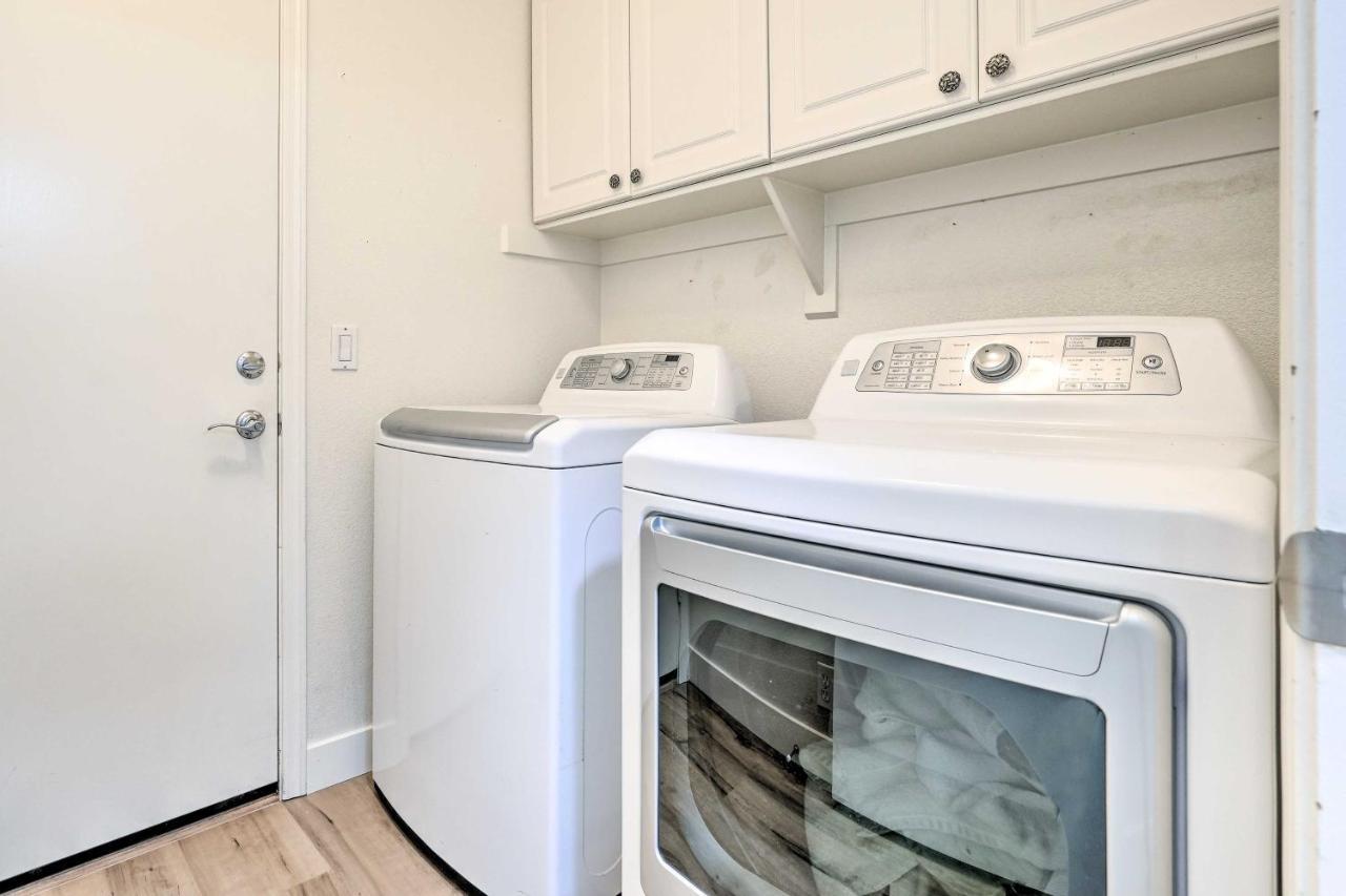 Sunlit Peoria Vacation Rental With Private Yard Екстер'єр фото